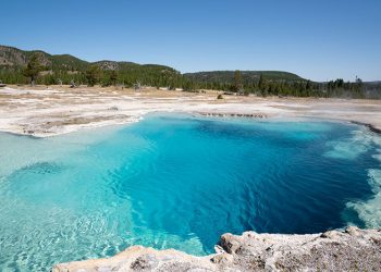 Salty Lakes May Be Buried Under Mars’ South Pole, Raising Chances of Life