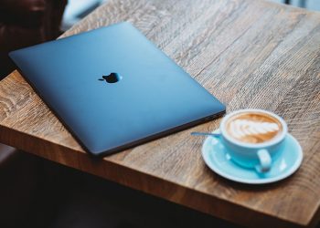 Apple is Reportedly Building a Search Engine to Compete with Google