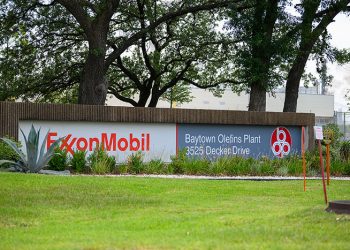 ExxonMobil Is Laying Off 1,900 Workers in the US As Oil Prices Plummet