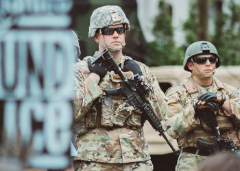 Oregon Governor Activates National Guard as Protesters Turn Violent